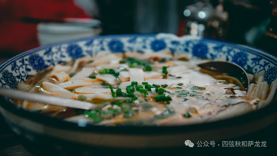 大理巍山美食之旅：茶马古道上的历史文化名村回族古村落东莲花村 - 第27张