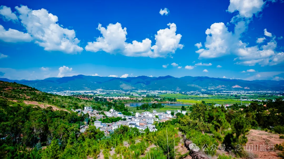 穿越时光的信仰：始建于唐朝时期的寺庙建筑群大理巍山西边大寺 - 第3张