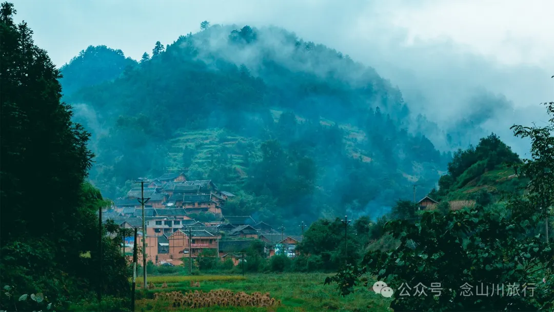 10 Years Living in Dali • 2014 Cycling Journey to Dali Part 2: From Yuping Dong Autonomous County, Guizhou to Panzhou City - Image 12