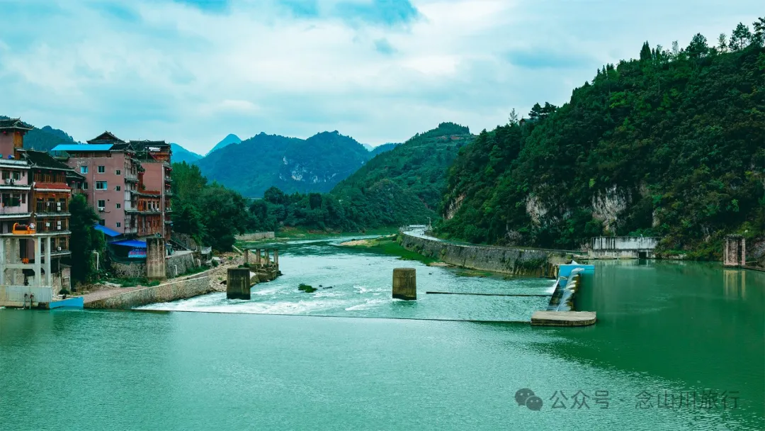 10 Years Living in Dali • 2014 Cycling Journey to Dali Part 2: From Yuping Dong Autonomous County, Guizhou to Panzhou City - Image 20