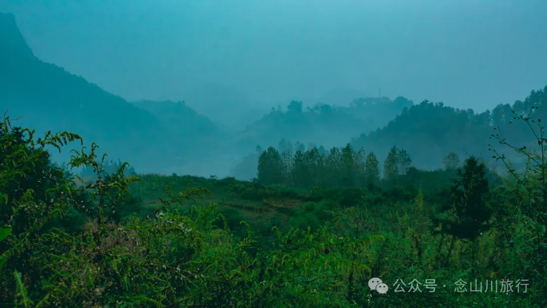10 Years Living in Dali • 2014 Cycling Journey to Dali Part 2: From Yuping Dong Autonomous County, Guizhou to Panzhou City - Image 25
