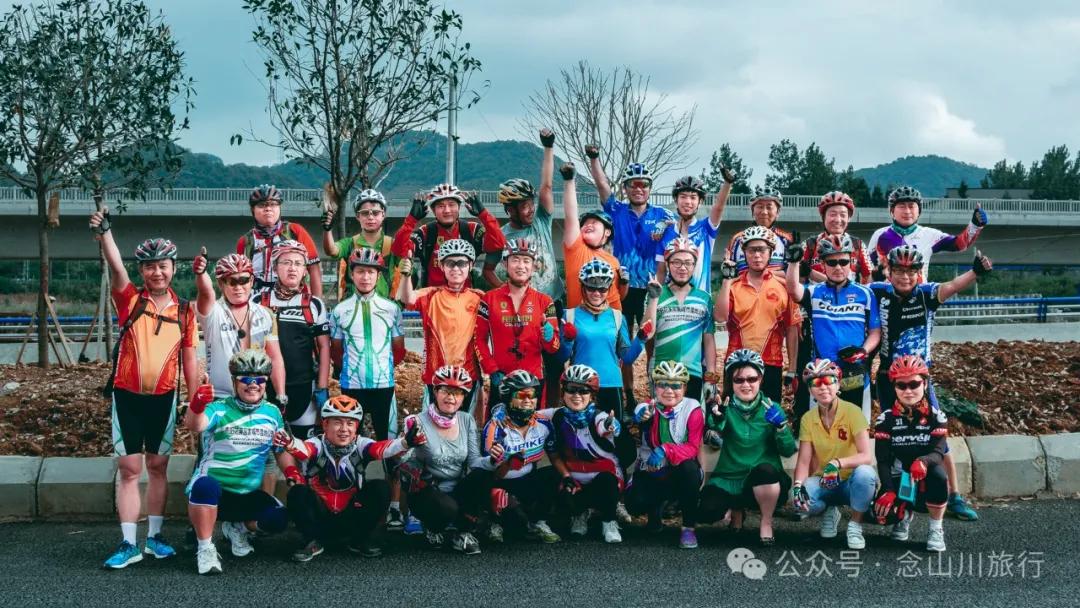 10 Years Living in Dali • 2014 Cycling Journey to Dali Part 2: From Yuping Dong Autonomous County, Guizhou to Panzhou City - Image 40