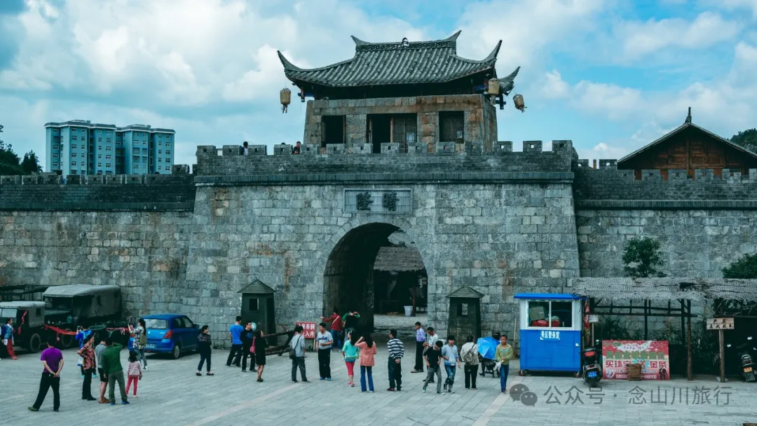 10 Years Living in Dali • 2014 Cycling Journey to Dali Part 2: From Yuping Dong Autonomous County, Guizhou to Panzhou City - Image 60