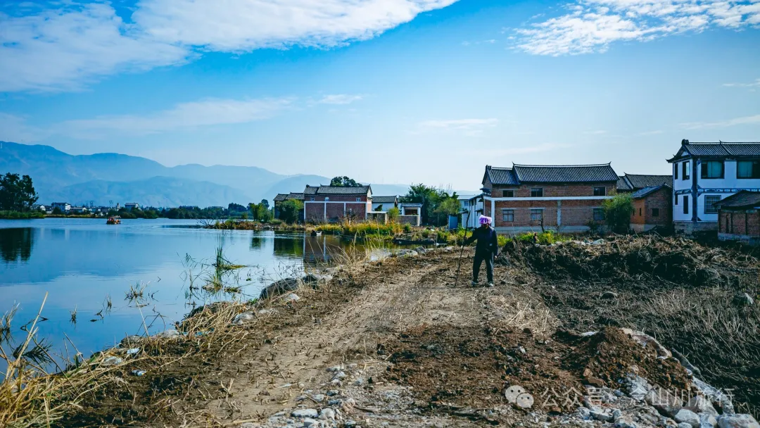 大理洱源西湖白族村落南登村:静谧的田园风光与丰饶的农耕文化 - 第25张
