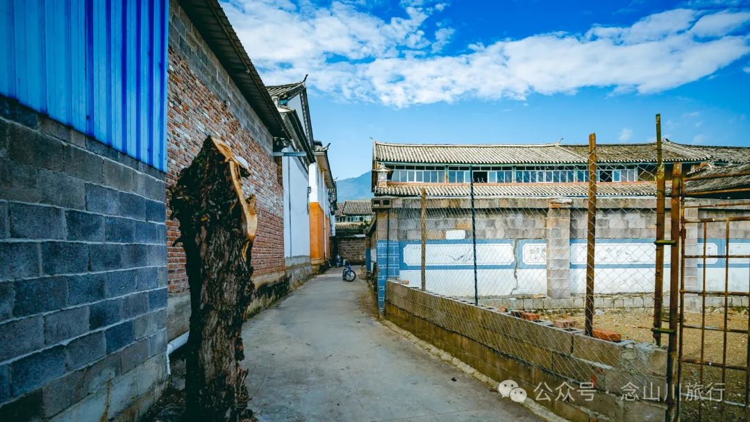 大理洱源西湖白族村落南登村:静谧的田园风光与丰饶的农耕文化 - 第7张