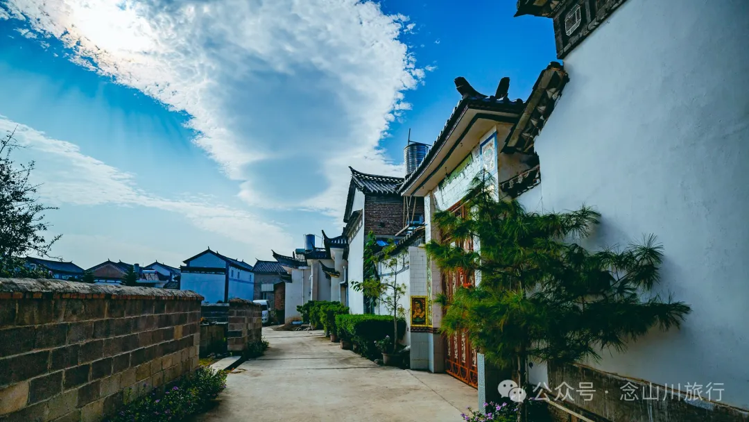 大理洱源西湖白族村落南登村:静谧的田园风光与丰饶的农耕文化 - 第9张