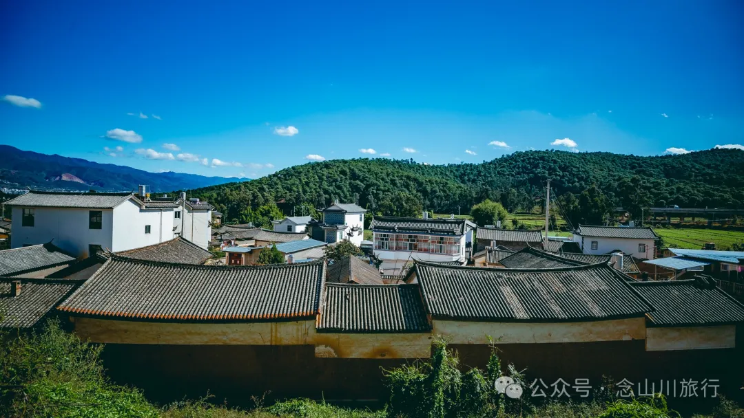 大理巍山阿朵彝族特色村:走进这个约500年历史的古村落 - 第1张