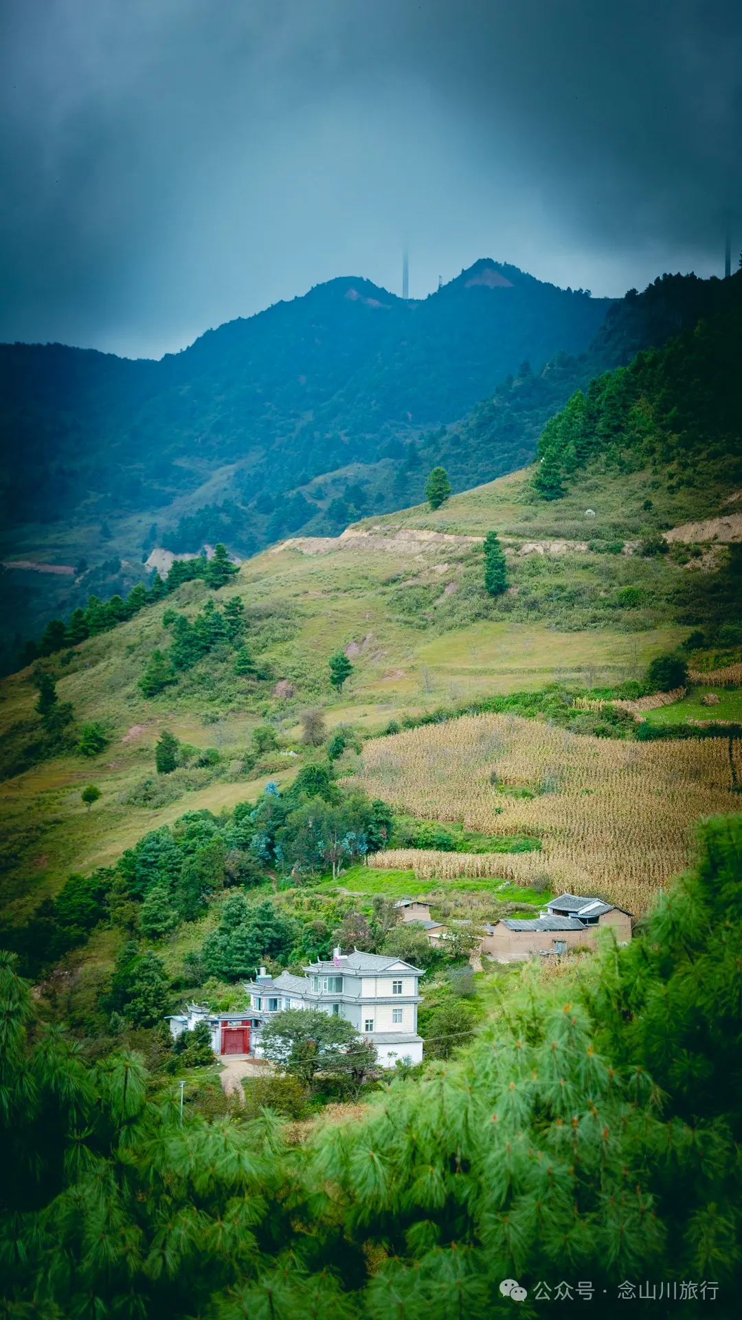 Duoyu Village in Weishan, Dali: A Peaceful Village Amidst Lush Mountain Scenery - Image 36