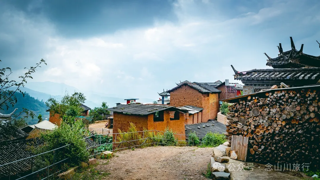 Duoyu Village in Weishan, Dali: A Peaceful Village Amidst Lush Mountain Scenery - Image 9