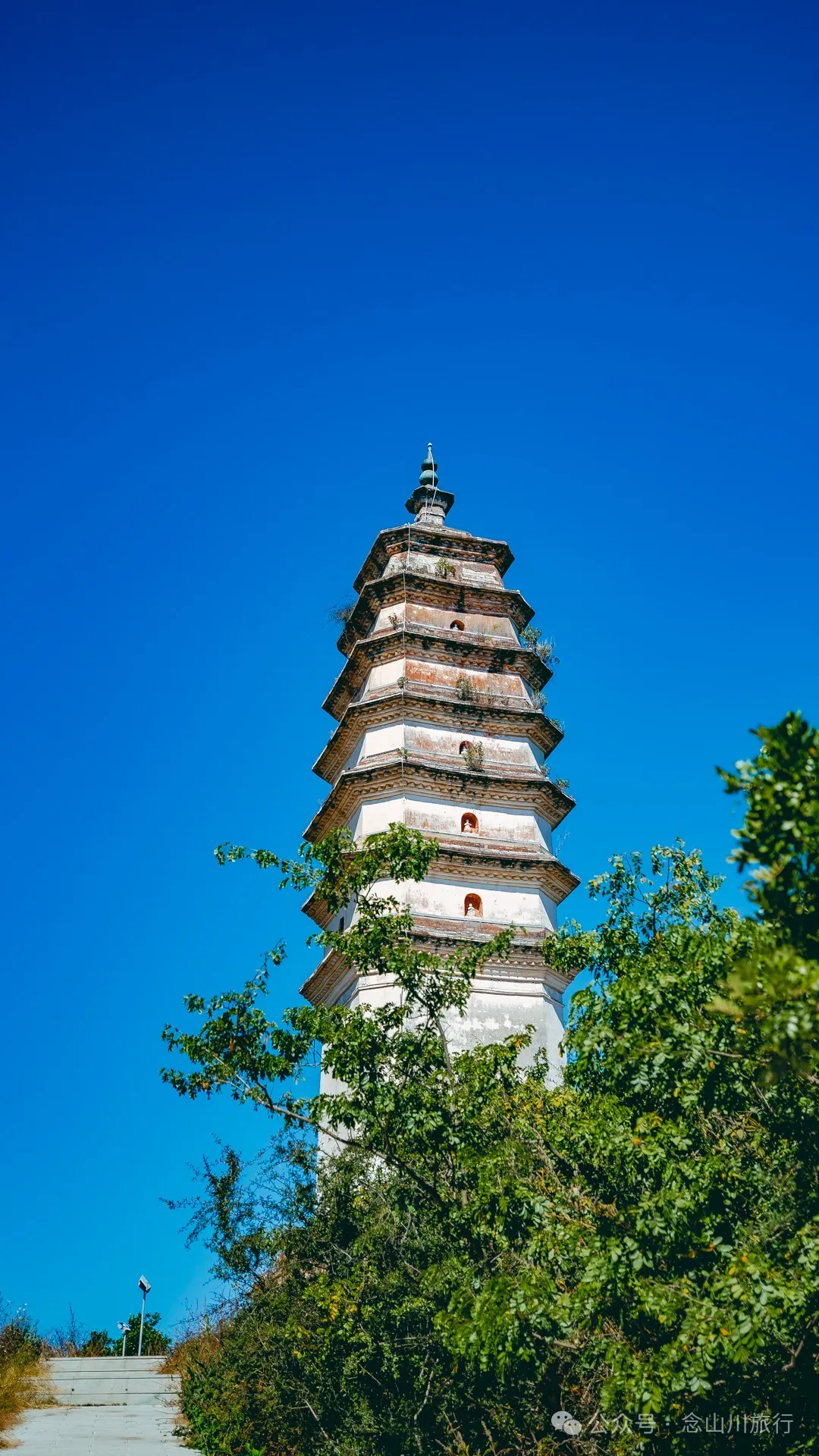 大理巍山封川塔：登清朝古塔，览蒙舍冬景，赏山中黄叶 - 第11张