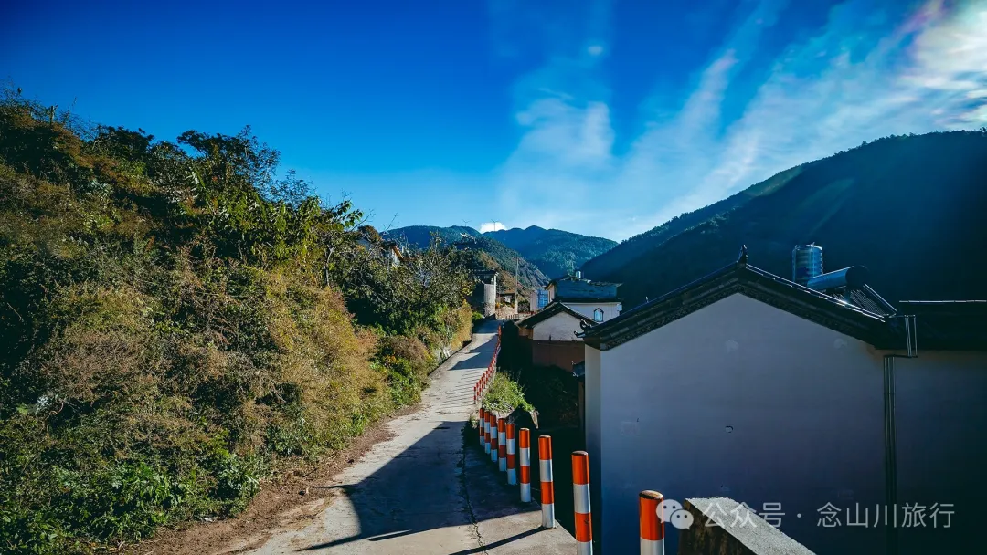 Dali Weishan Caochang Yi Ethnic Village: A Legend, A Touch of Nostalgia, and a Journey into the Indigenous Miku Culture - Image 10