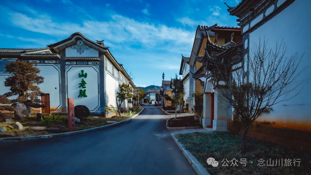 Dali Jianchuan Wood Carving Town: Millennia-spanning Chinese Architectural Aesthetics and Bai Craftsmanship Heritage - Image 21