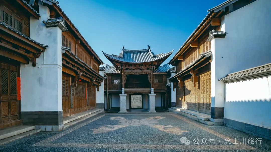 Jianchuan Ancient City in Dali: Exploring the 650-Year-Old Bai Ethnic Hometown, Rediscovering the Simple Life of Dali 20 Years Ago - Image 14