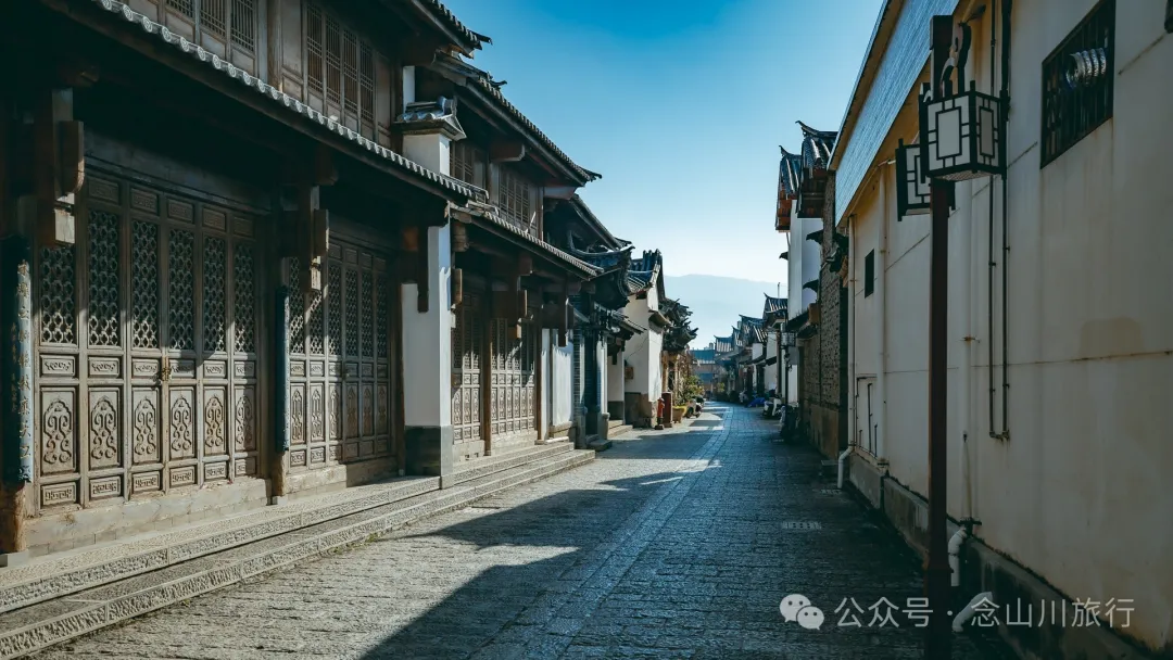 Jianchuan Ancient City in Dali: Exploring the 650-Year-Old Bai Ethnic Hometown, Rediscovering the Simple Life of Dali 20 Years Ago - Image 3