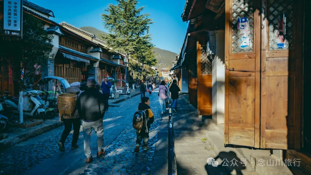 Jianchuan Ancient City in Dali: Exploring the 650-Year-Old Bai Ethnic Hometown, Rediscovering the Simple Life of Dali 20 Years Ago - Image 8