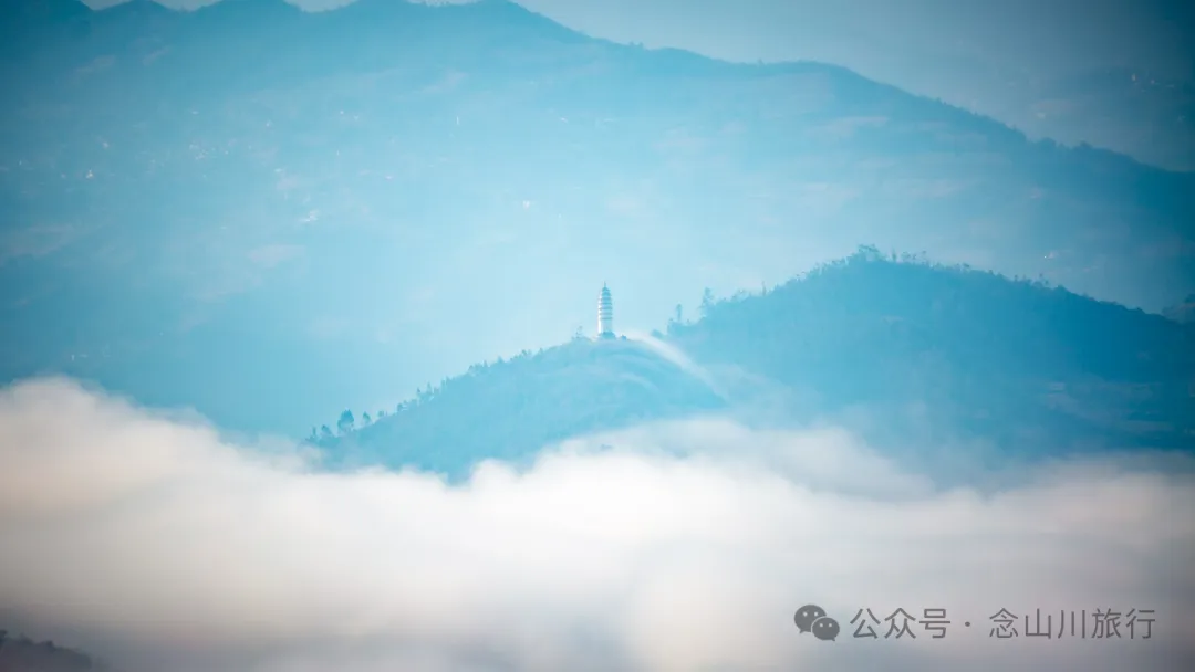 Cloud Sea Wonder in Dali Weishan Basin: Misty Mengshe River, Lively Fengchuan Tower - Image 10