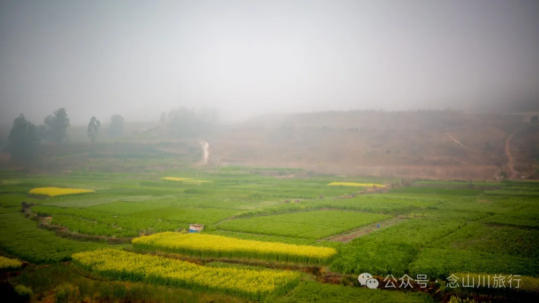 Cloud Sea Wonder in Dali Weishan Basin: Misty Mengshe River, Lively Fengchuan Tower - Image 16