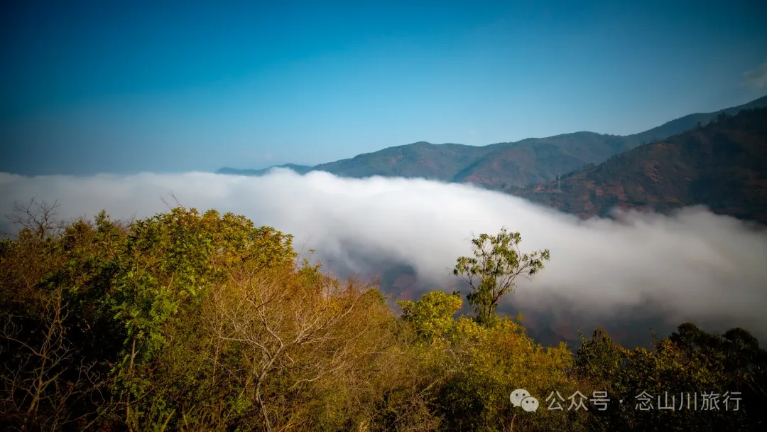 Cloud Sea Wonder in Dali Weishan Basin: Misty Mengshe River, Lively Fengchuan Tower - Image 30