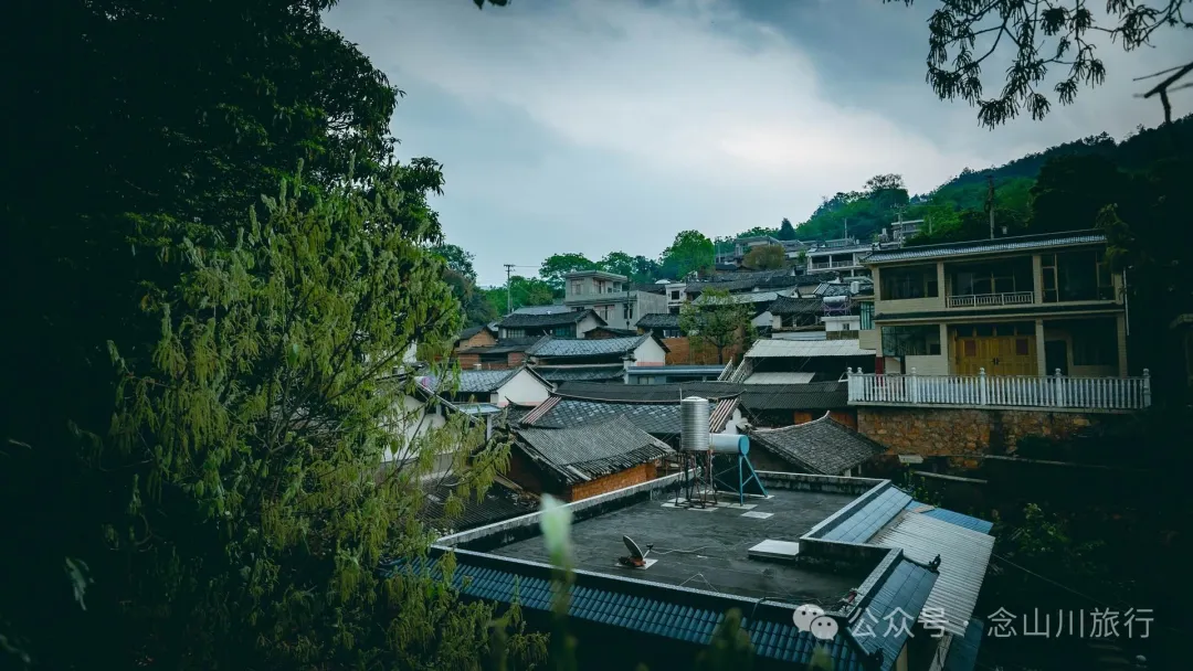 大理南澗碧溪鄉岩子頭村：古樹群中的寧靜，古老村莊的故事 - 第16張
