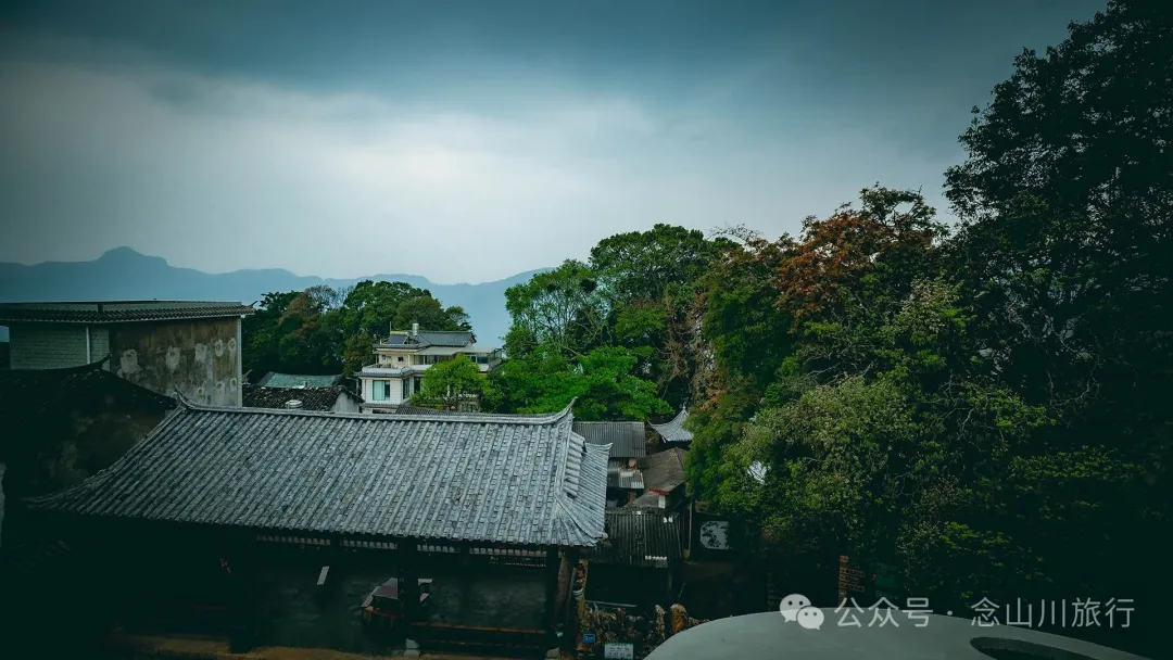 大理南澗碧溪鄉岩子頭村：古樹群中的寧靜，古老村莊的故事 - 第7張