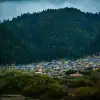 迪庆维西塔城镇朵那阁村:傈僳族特色村,木楞房炊烟里的新旧交融