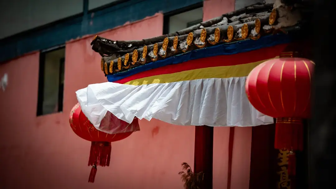 迪庆维西塔城镇其宗村:“鸡鸣四县”的多民族村落,金沙江畔的活佛村 - 第9张