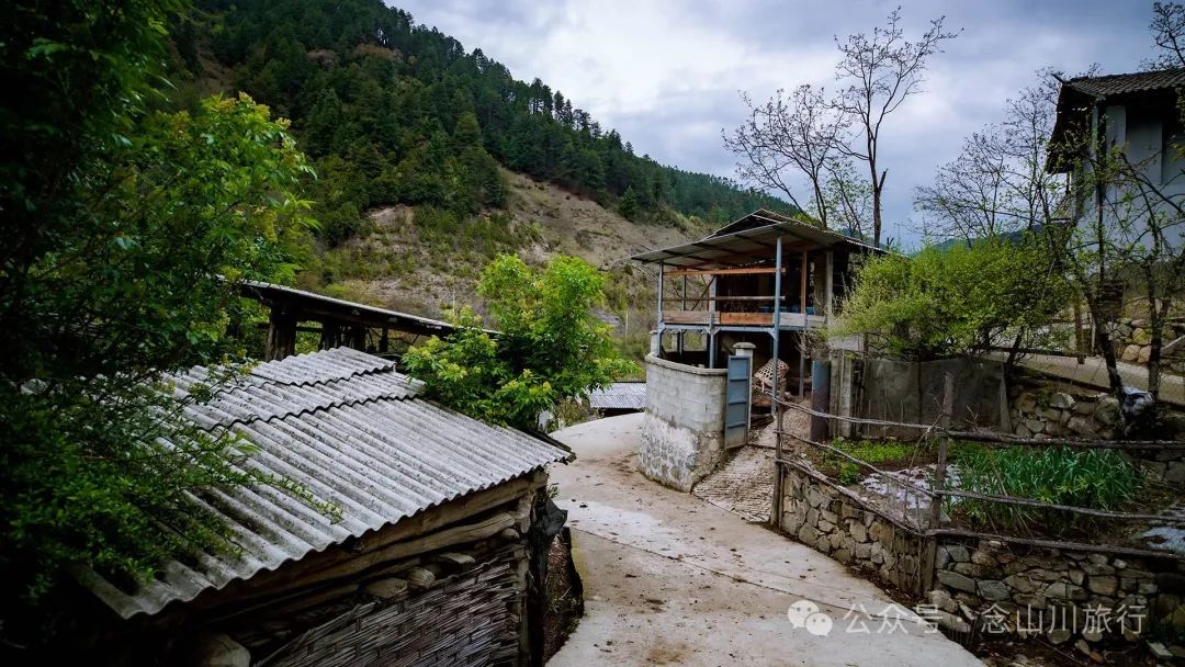 迪慶維西縣塔城鎮雙加馬村：臘普河邊聽一段退伍老兵的故事 - 第10張