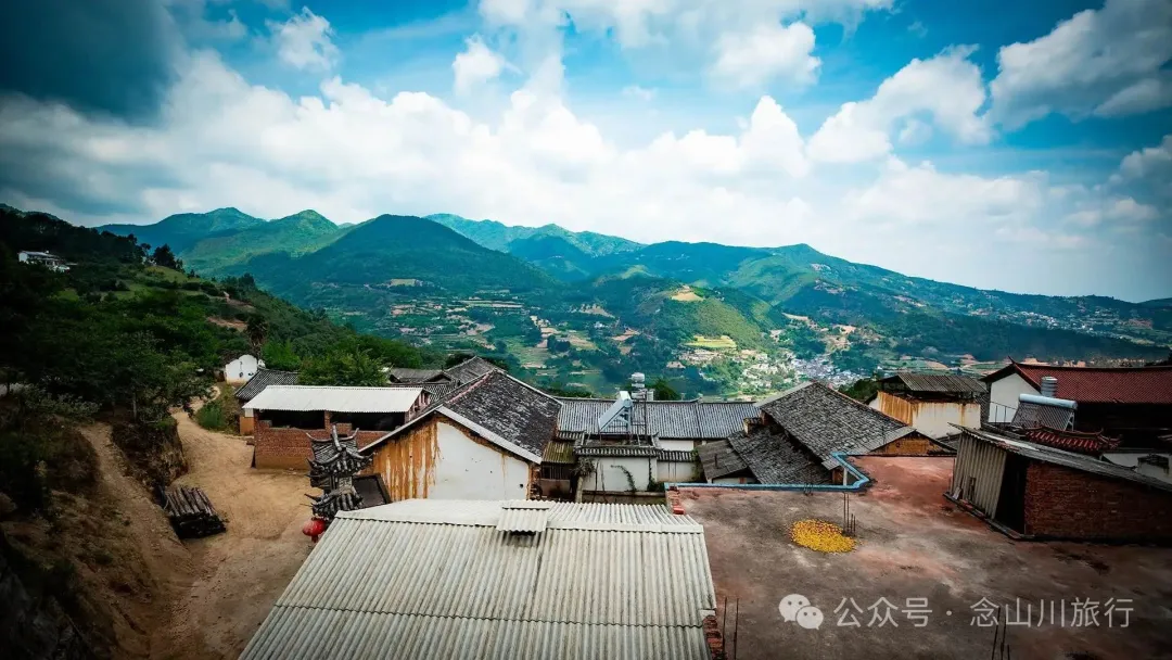 大理巍山巍寶山鄉黃家村：村子的時鐘，停在公雞打鳴的時辰 - 第2張