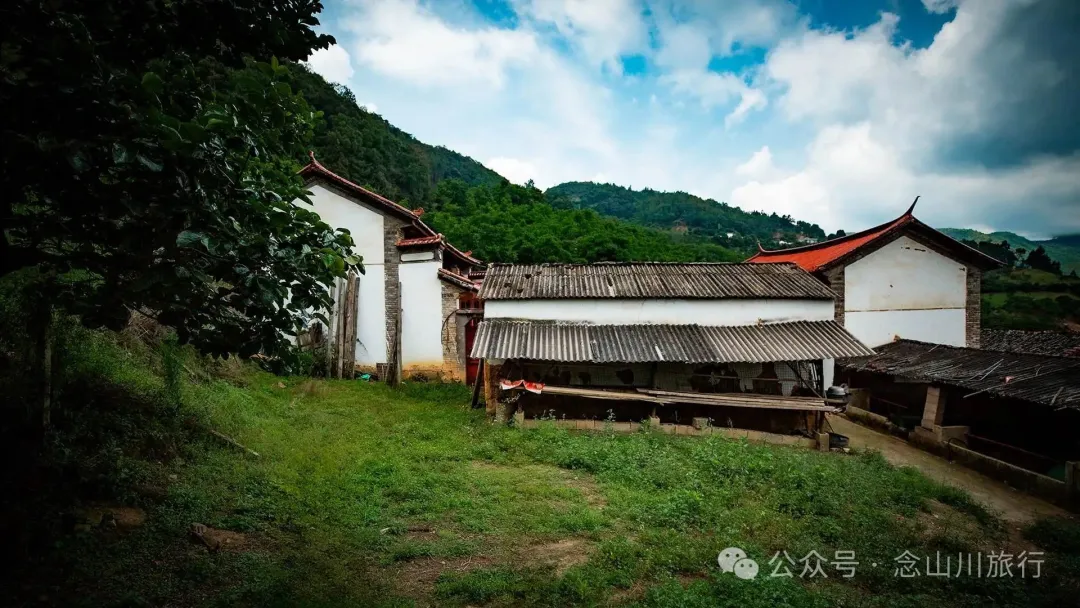 大理巍山巍寶山鄉黃家村：村子的時鐘，停在公雞打鳴的時辰 - 第3張