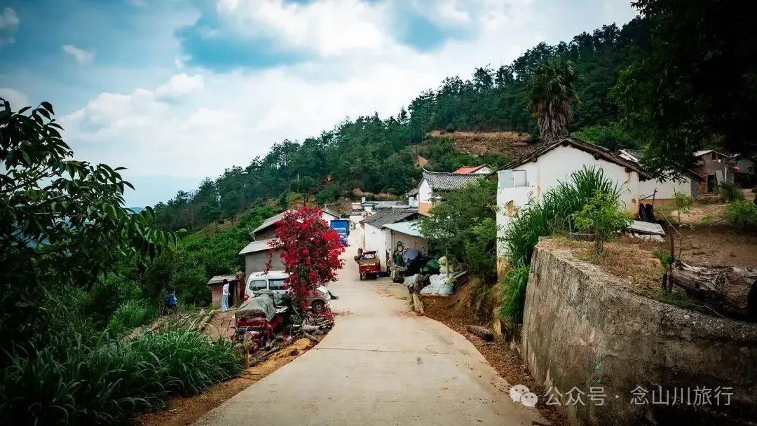 大理巍山巍寶山鄉黃家村：村子的時鐘，停在公雞打鳴的時辰 - 第5張