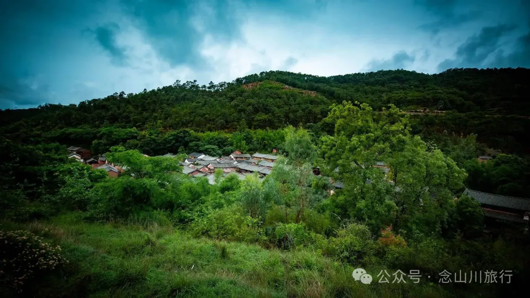 大理巍山庙街镇利客村:青瓦问茶的百年孤独,谁来守住最后一盏老宅灯? - 第4张