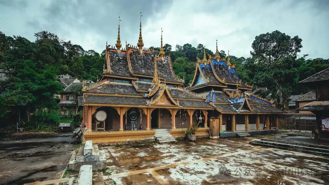 普洱澜沧景迈山芒埂寨：佛寺不语，榕树轻摇，时光在此皈依 - 第13张
