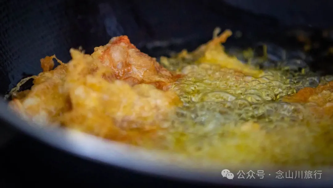 鲜透整个雨季!大禾里村的野生菌开席了 - 第12张