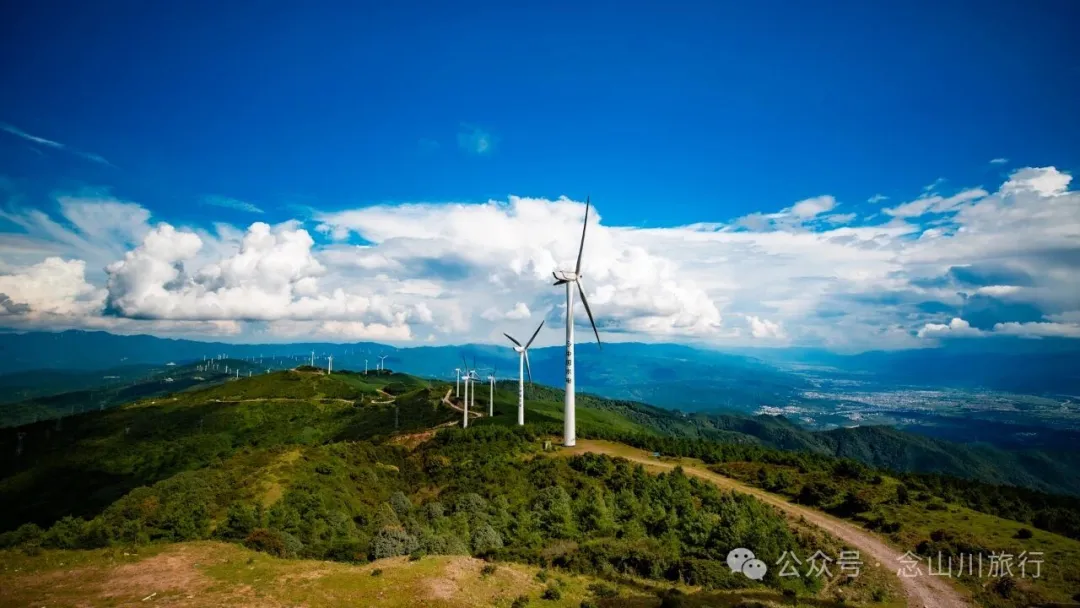 者摩山之巅：把大理的山海城川装进一幅画里 - 第2张