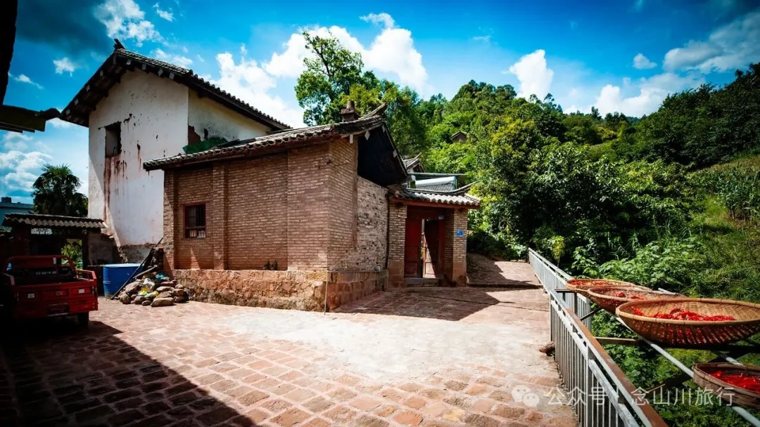 大理雲龍和平古村：古建無恙，石板無塵，遊客無蹤 - 第8張