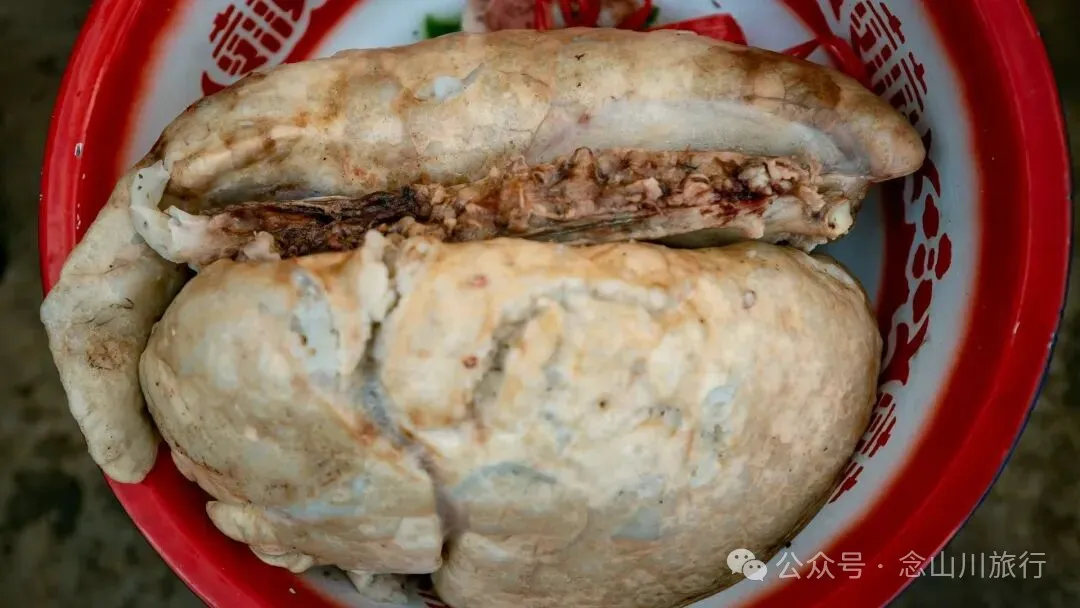 独属于云南人的美食时光——巴珠村的杀猪饭,11月中旬已热闹开启第一波 - 第16张