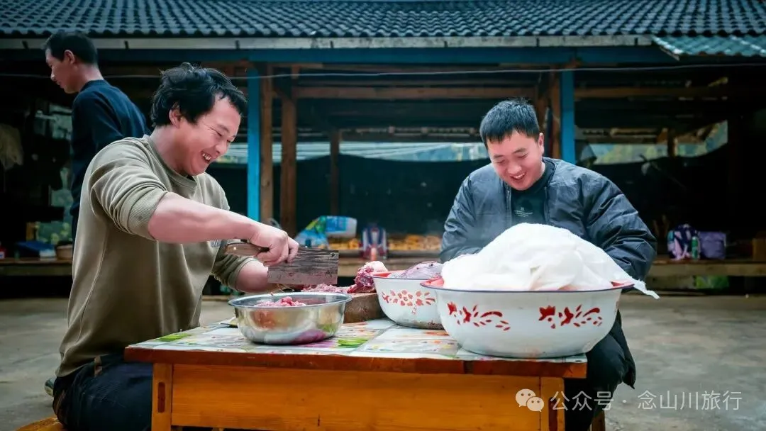 独属于云南人的美食时光——巴珠村的杀猪饭,11月中旬已热闹开启第一波 - 第2张