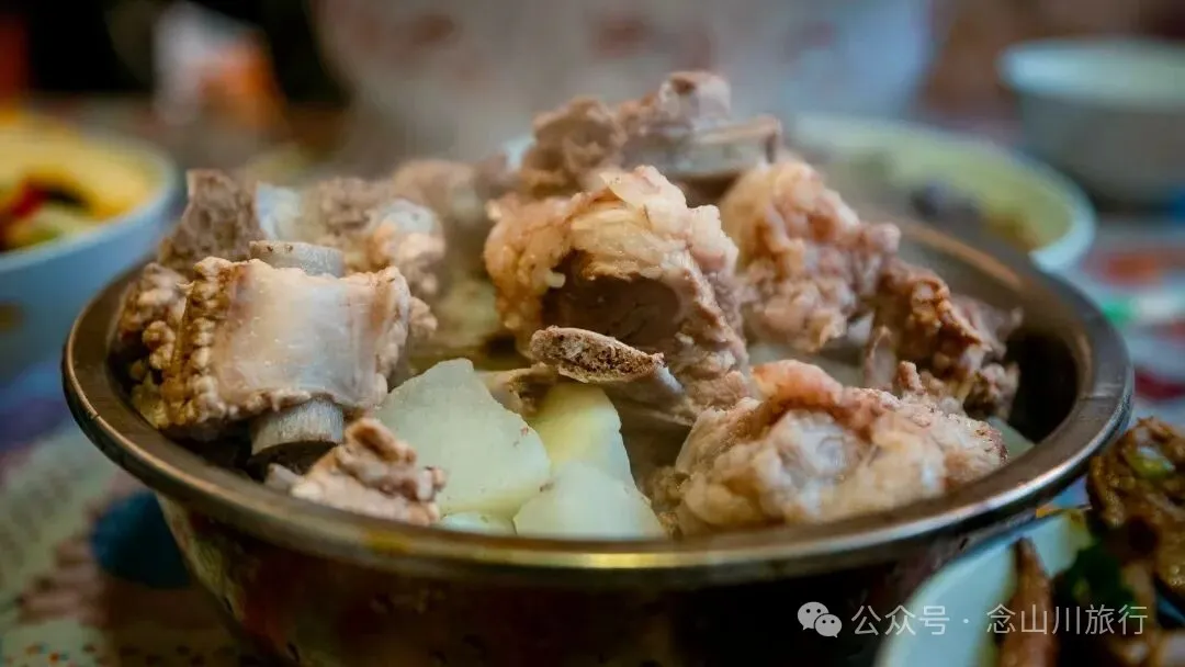 独属于云南人的美食时光——巴珠村的杀猪饭,11月中旬已热闹开启第一波 - 第25张