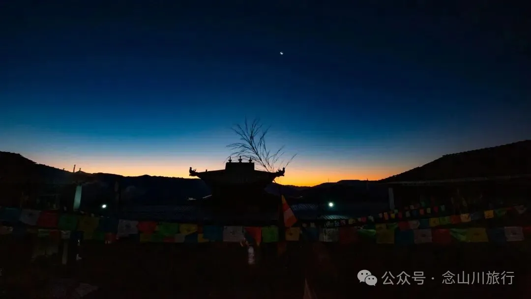尋訪藏傳佛教寺廟達來寺,在未完工的殿堂裡,遇見一座正在進行的信仰 - 第24張