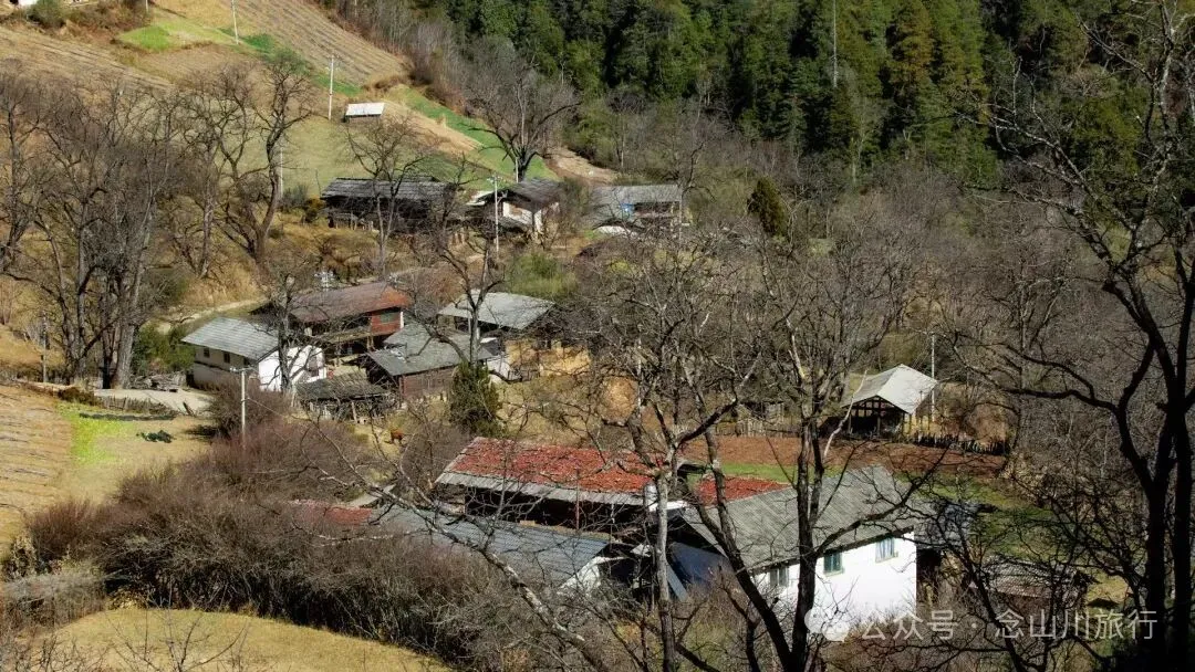 说主角是一个地名，整个山谷只有8户人家 - 第22张