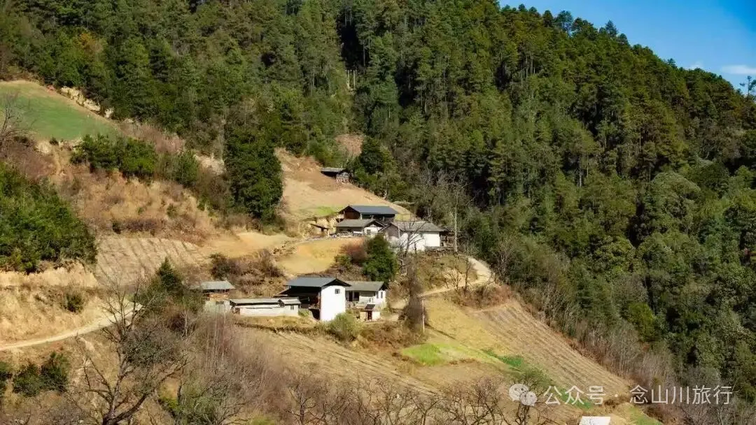 说主角是一个地名，整个山谷只有8户人家 - 第23张