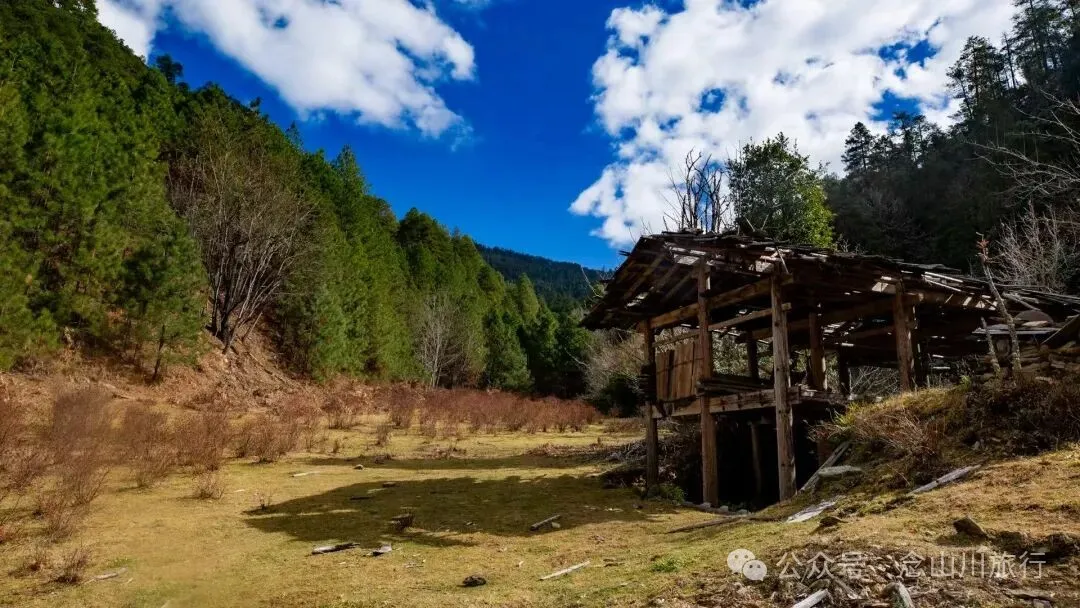 云南冬日，隐居山中：一条环线徒步的沉静旅程 - 第14张
