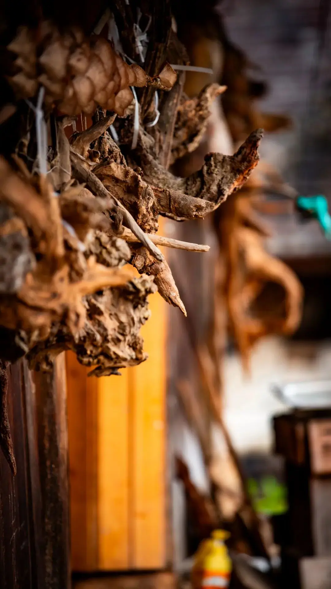 Puer Lancang Wengji Ancient Village: From Sea of Clouds to Cooking Smoke, the Rainy Season Ancient Village Hides the Blang People’s Last Deep Gaze - Image 16
