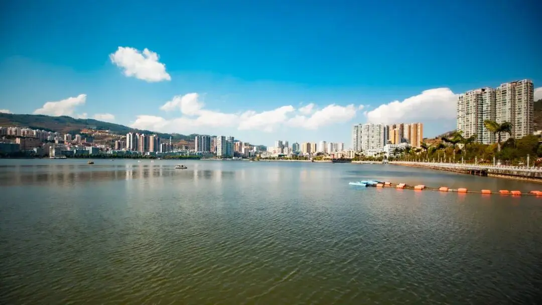 紅河箇舊金湖:天災變利好,70年洗盡一座工業城的塵與光 - 第4張