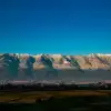 山海相契，轻抚柔光：忆大理一次罕见的海边降雪