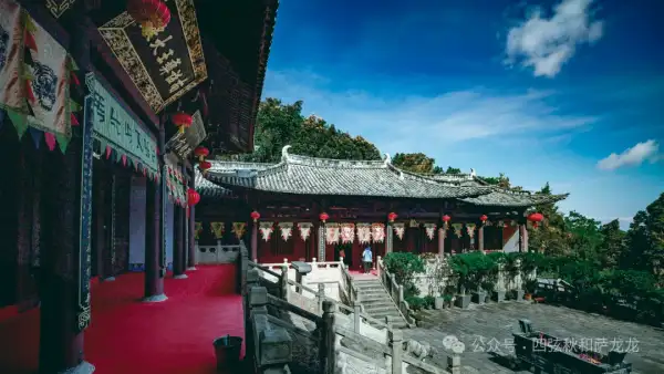 巍宝山:彝族祭祖圣地和中国道教名山