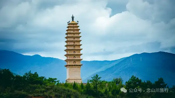 《天龙八部》中神仙姐姐的故里,无量山的神秘,樱花谷的浪漫,高山草甸秘境,跳菜之乡……这样的大理南涧你都见过吗?