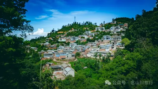 大理弥渡石佛哨村:寻访徐霞客足迹,重返茶马古道的崇山峻岭
