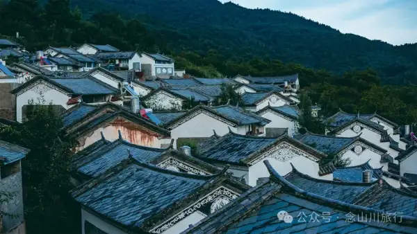 无量山镇的隐秘角落:大理南涧发达地村的静谧山居生活