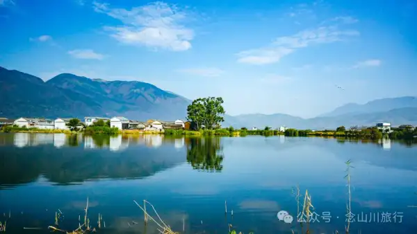 大理洱源西湖白族村落南登村:静谧的田园风光与丰饶的农耕文化